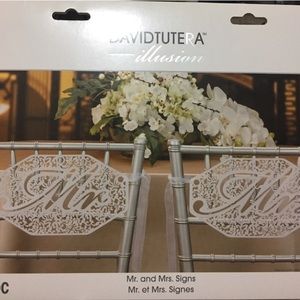 Mr and Mrs chair sign.